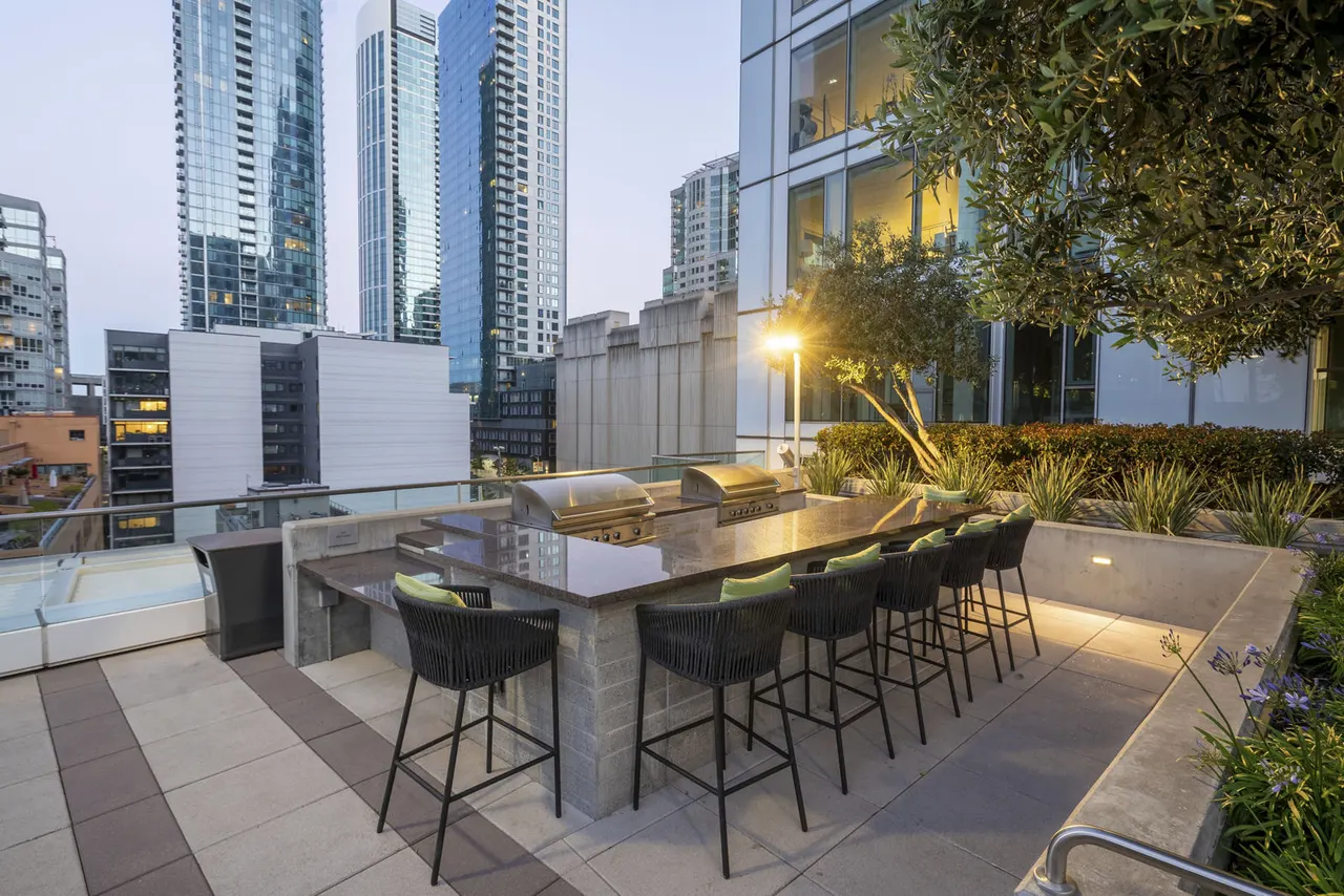 Transbay Block 8 - Affordable Apartments