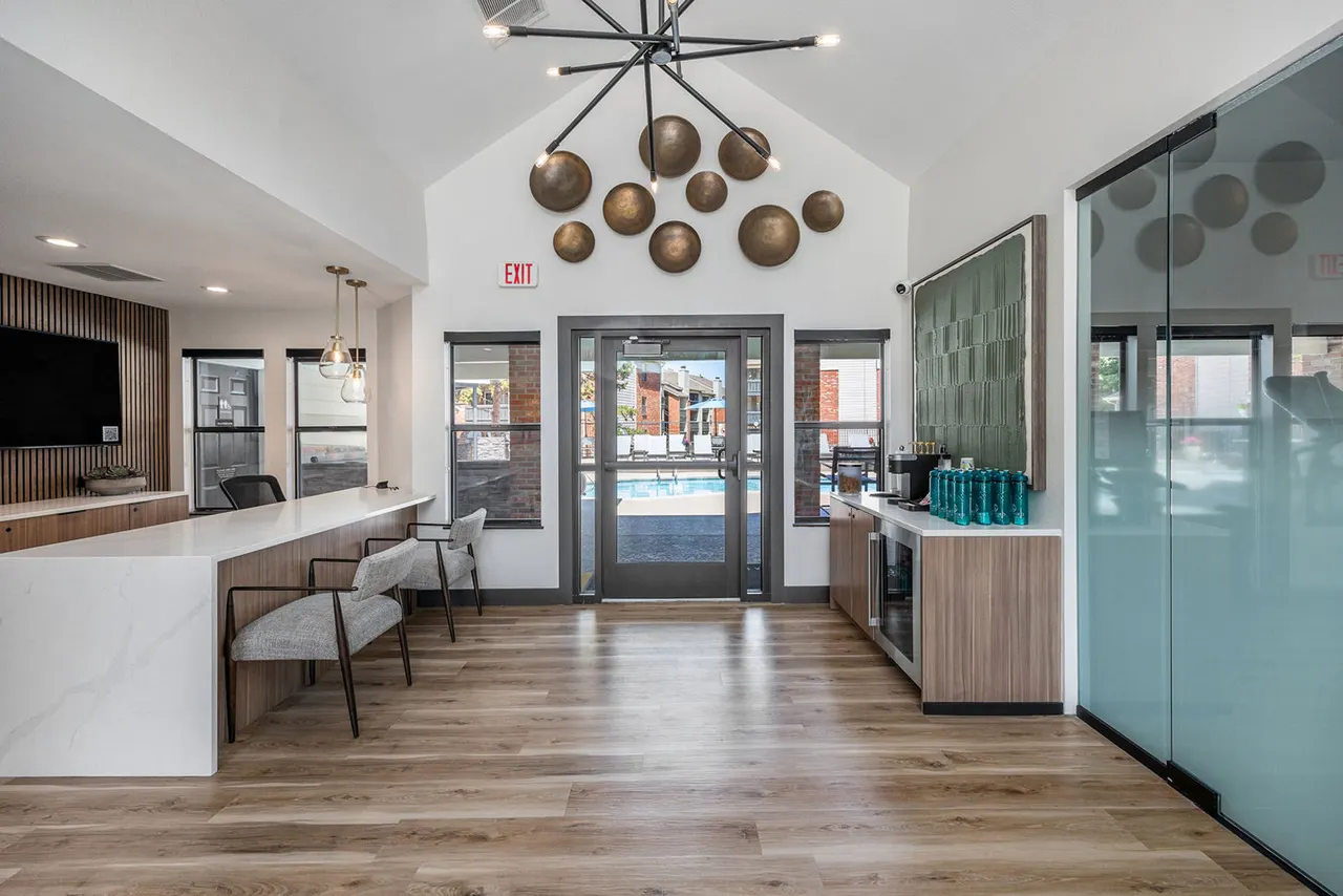 Stratford Station Apartments