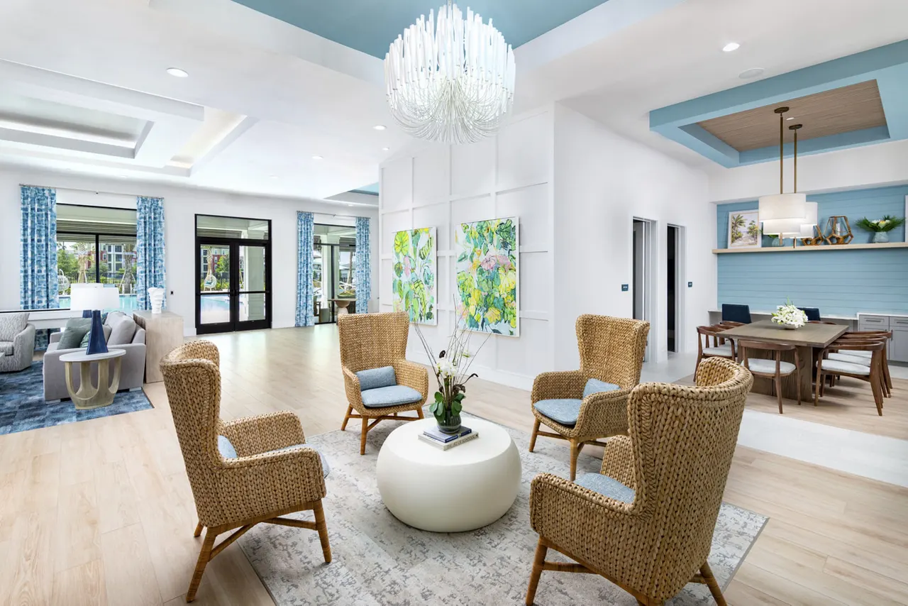 Marlowe Tomoka Village