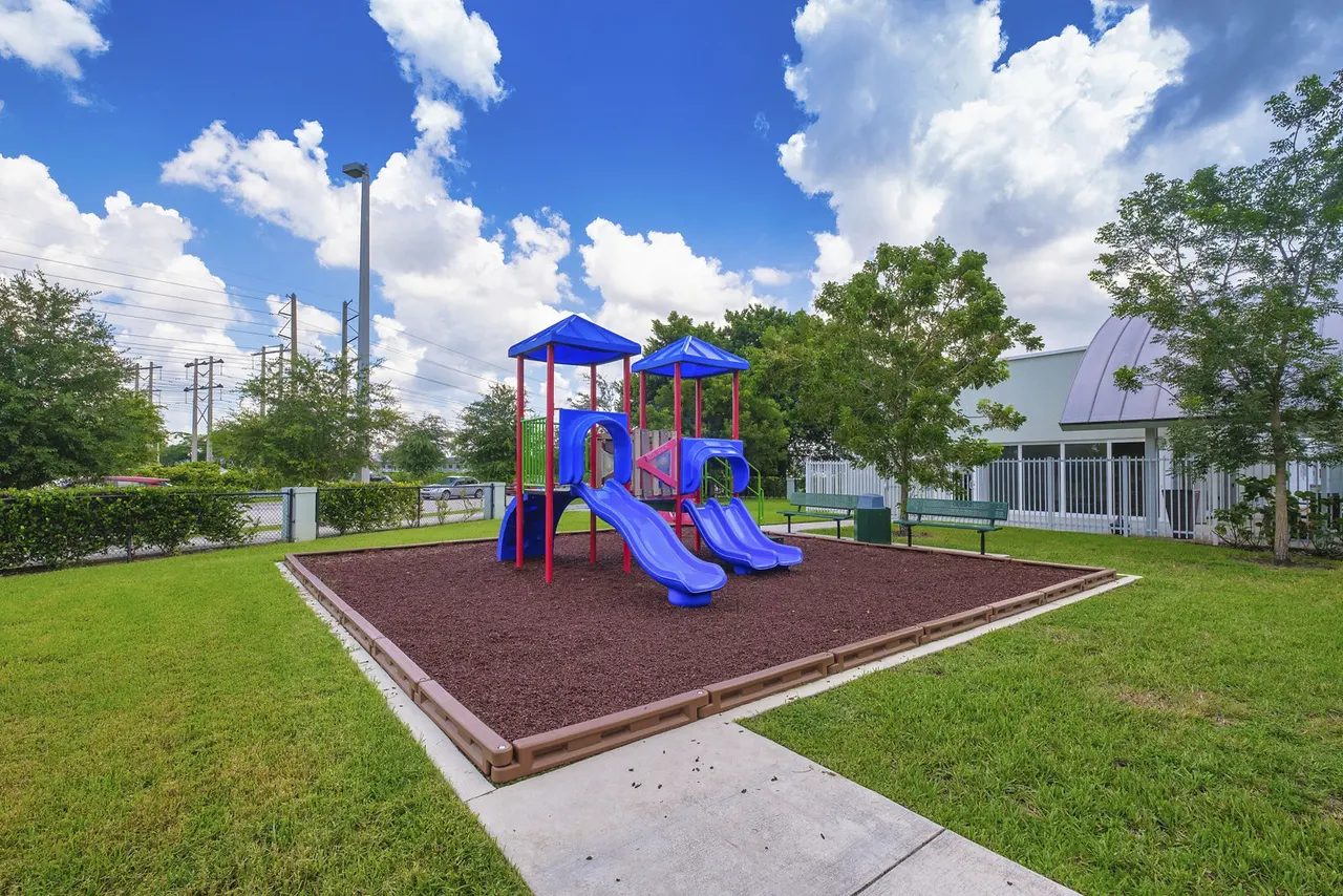 Princeton Groves
