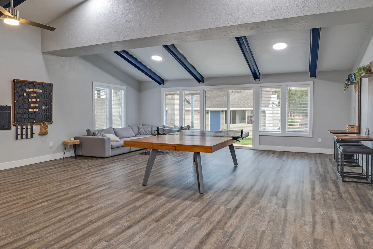 Kirkwood Meadows Apartments