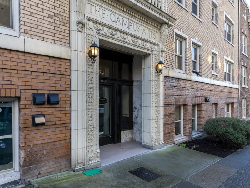 Campus Apartments