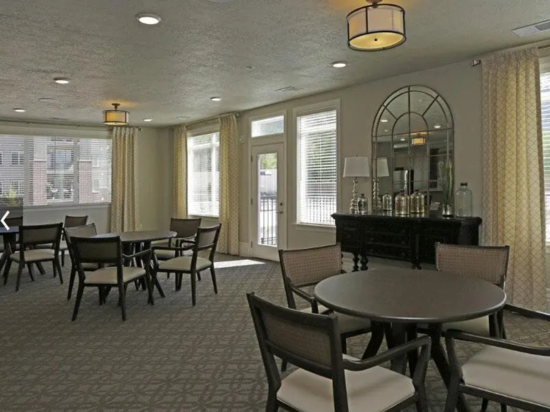Grovecrest Villas