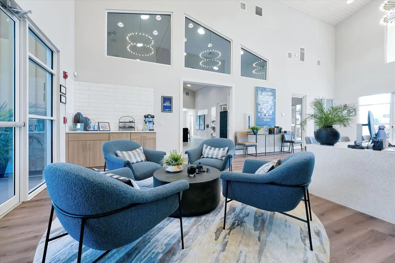 Eagle Landing Apartments