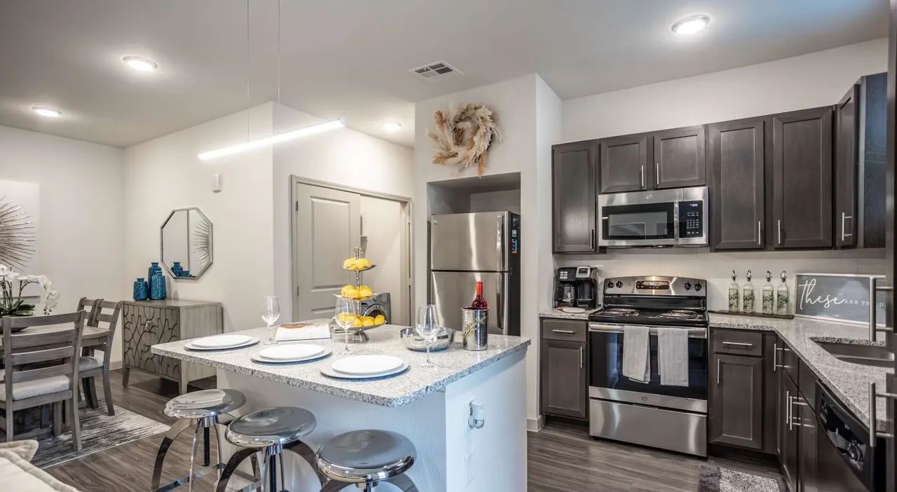 The Luxe at Rowlett