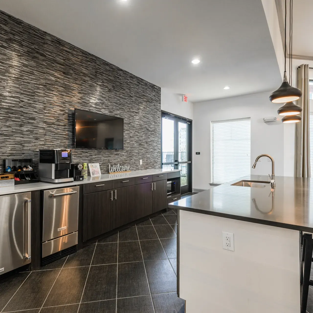 SYNC at Spring Cypress Apartments