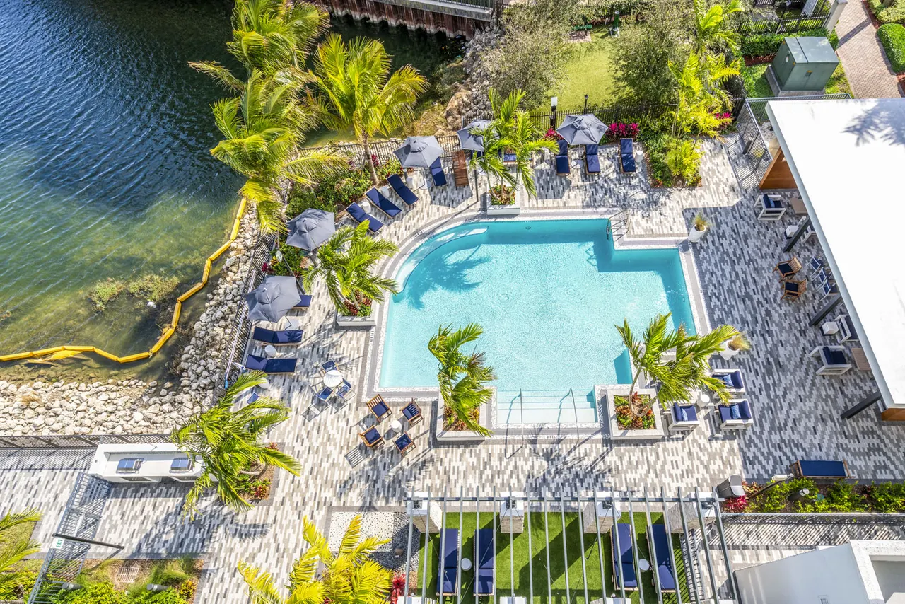 Overture Doral