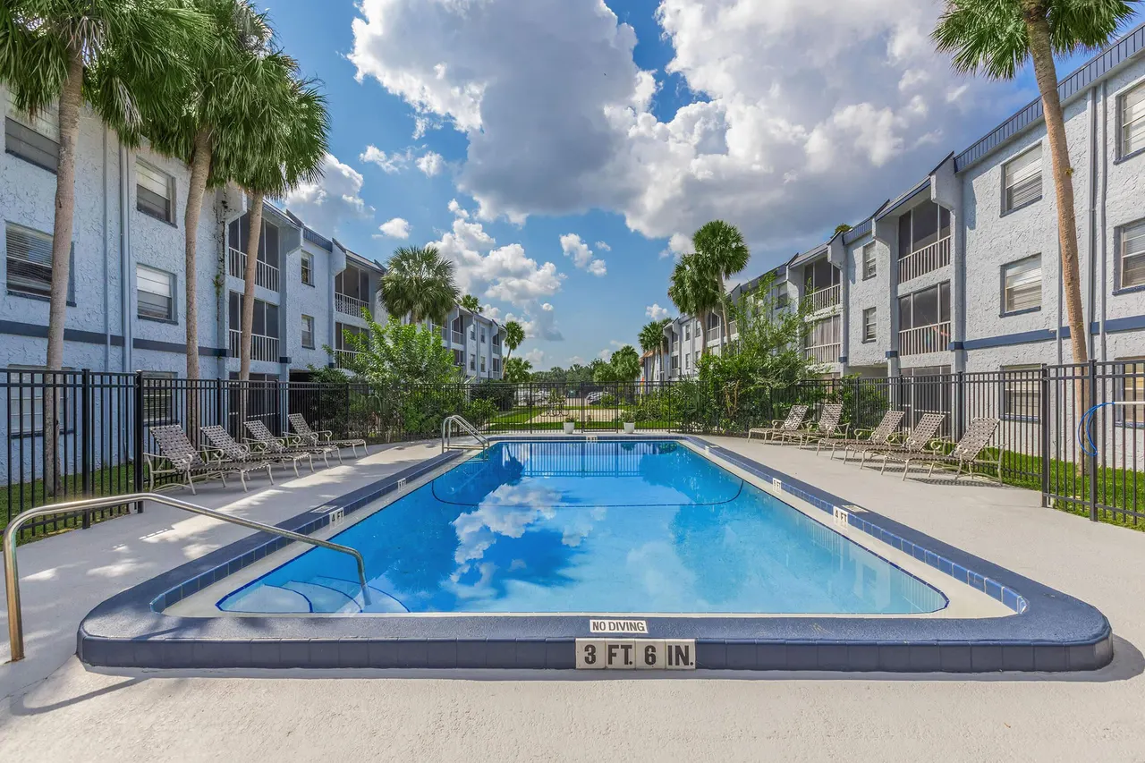 Sunbay Apartments