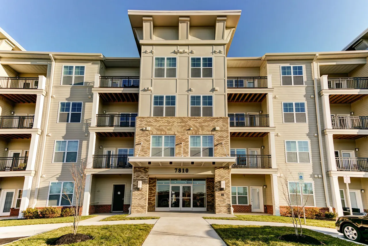 Paragon at Columbia Overlook Apartments