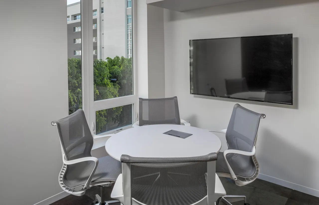 mResidences Olympic &amp; Olive