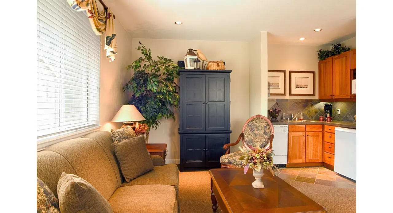 Island Homestead Apartments