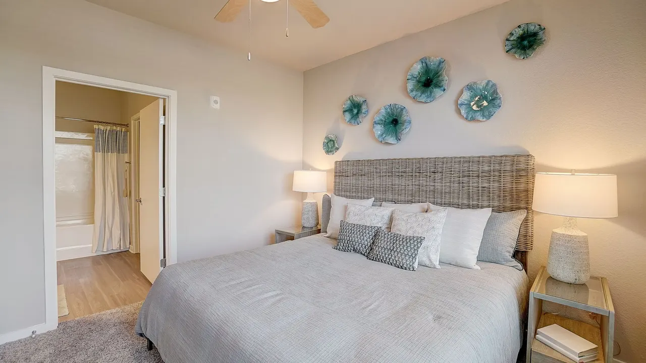 Authentix Suncoast Apartments