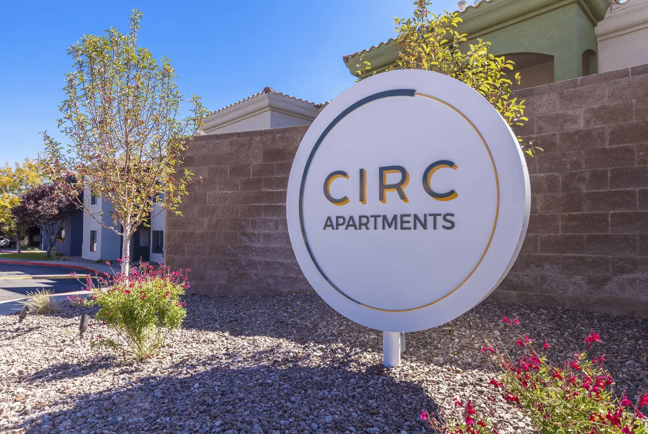 Ventana Canyon Apartments