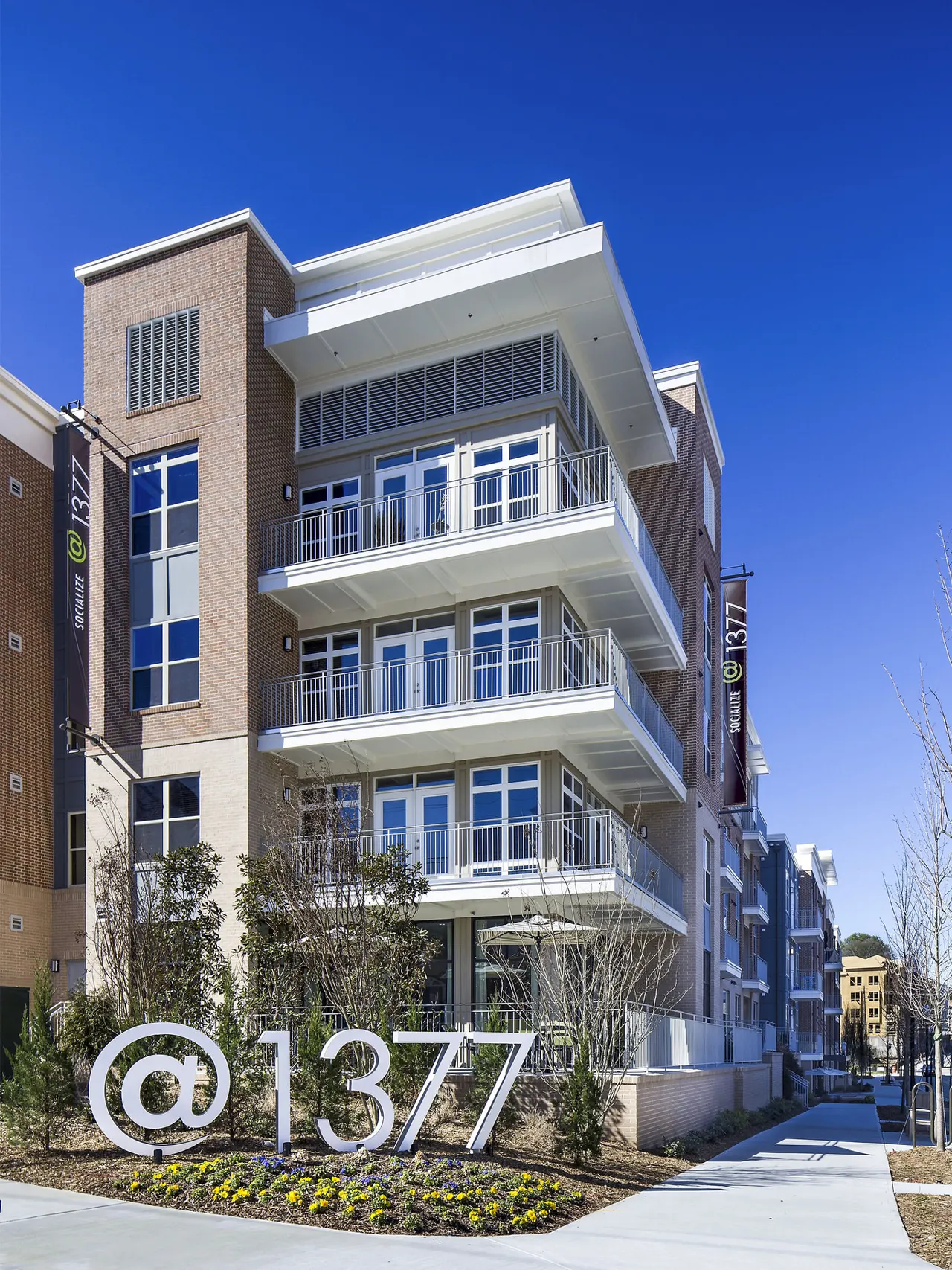 1377 Brookhaven Apartments