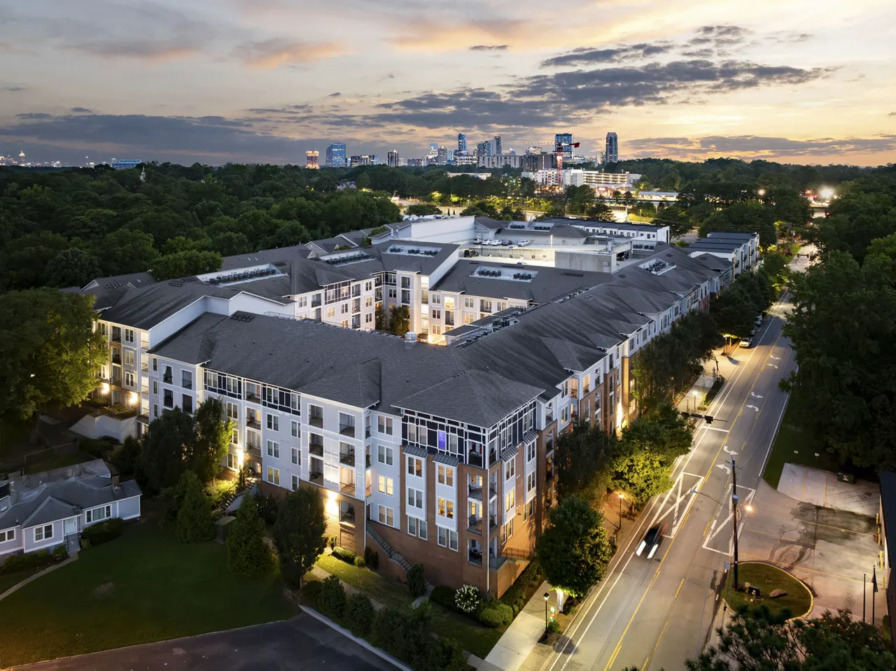 Alta Brookhaven Apartments