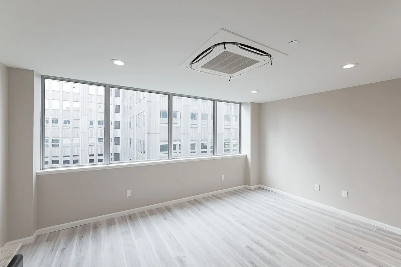 Stanwix Tower Apartments