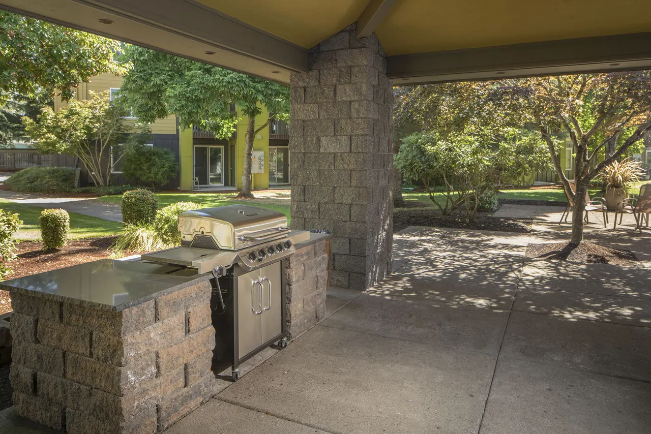Crescent Park Apartments