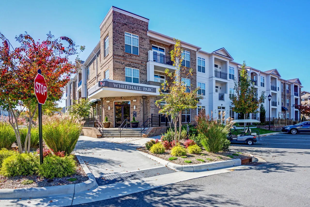 Whitehall Parc Apartment Homes
