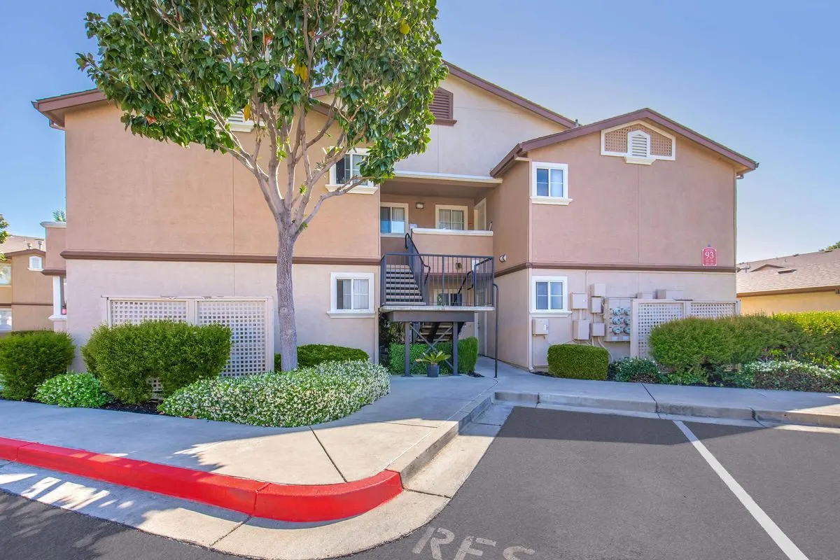 Cornerstone Apartments