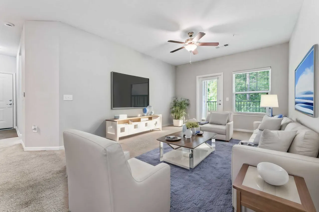 Broxton Bay Apartments