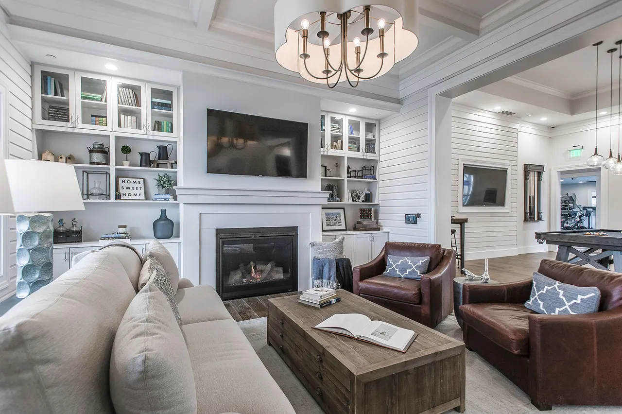 Heartwood at Lockwood Glen Apartments