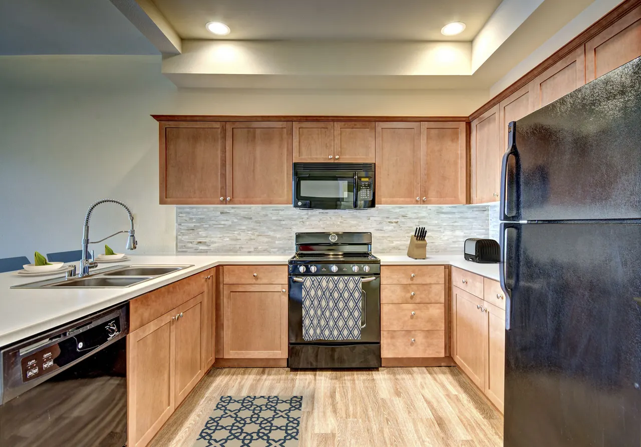 Chelsea Heights Apartments