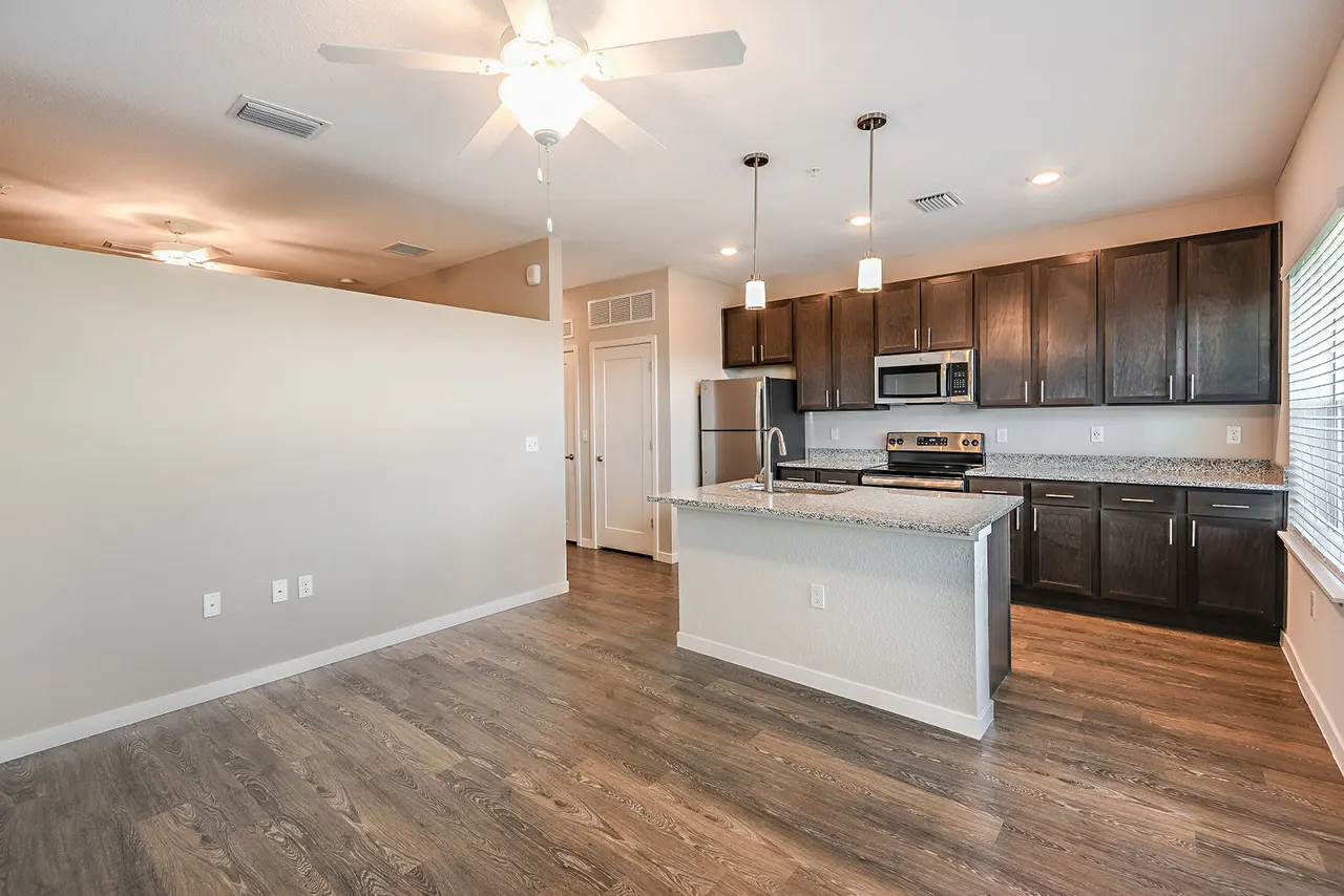 Parkside at Avalon Park