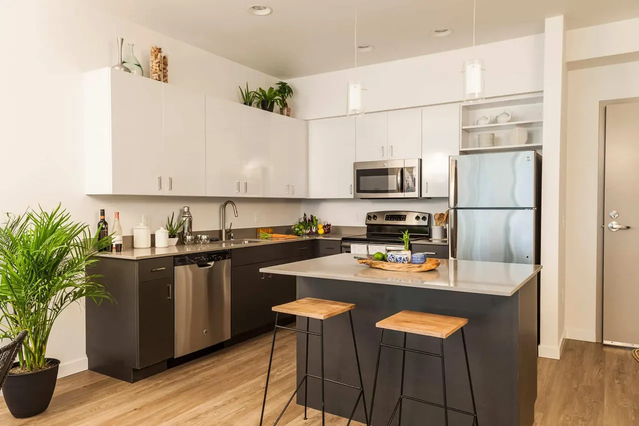 Blue Hill Apartments