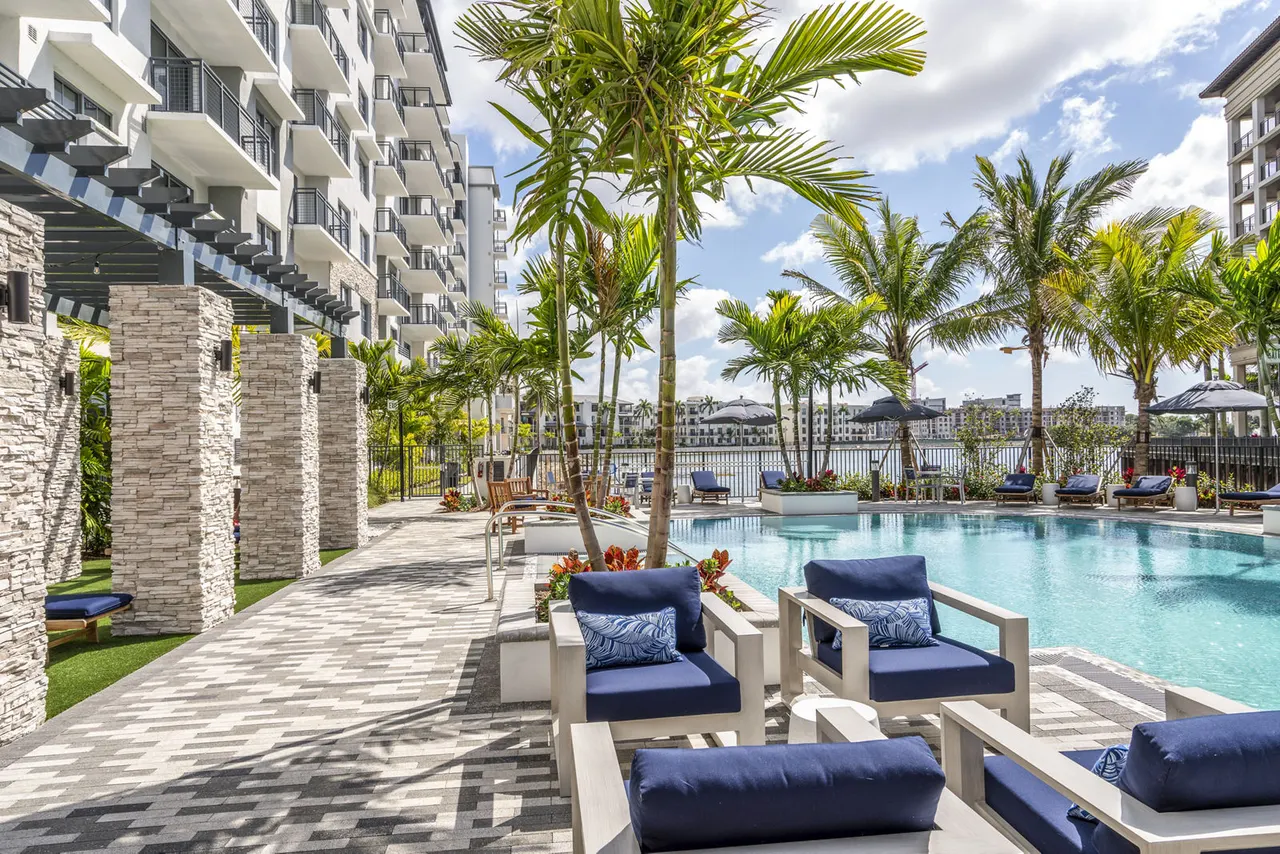 Overture Doral