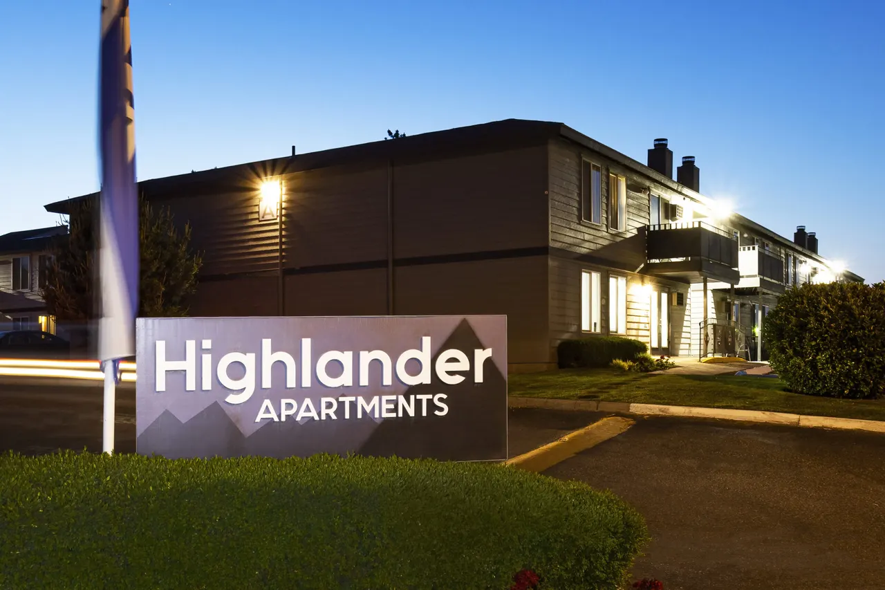 Highlander Apartments