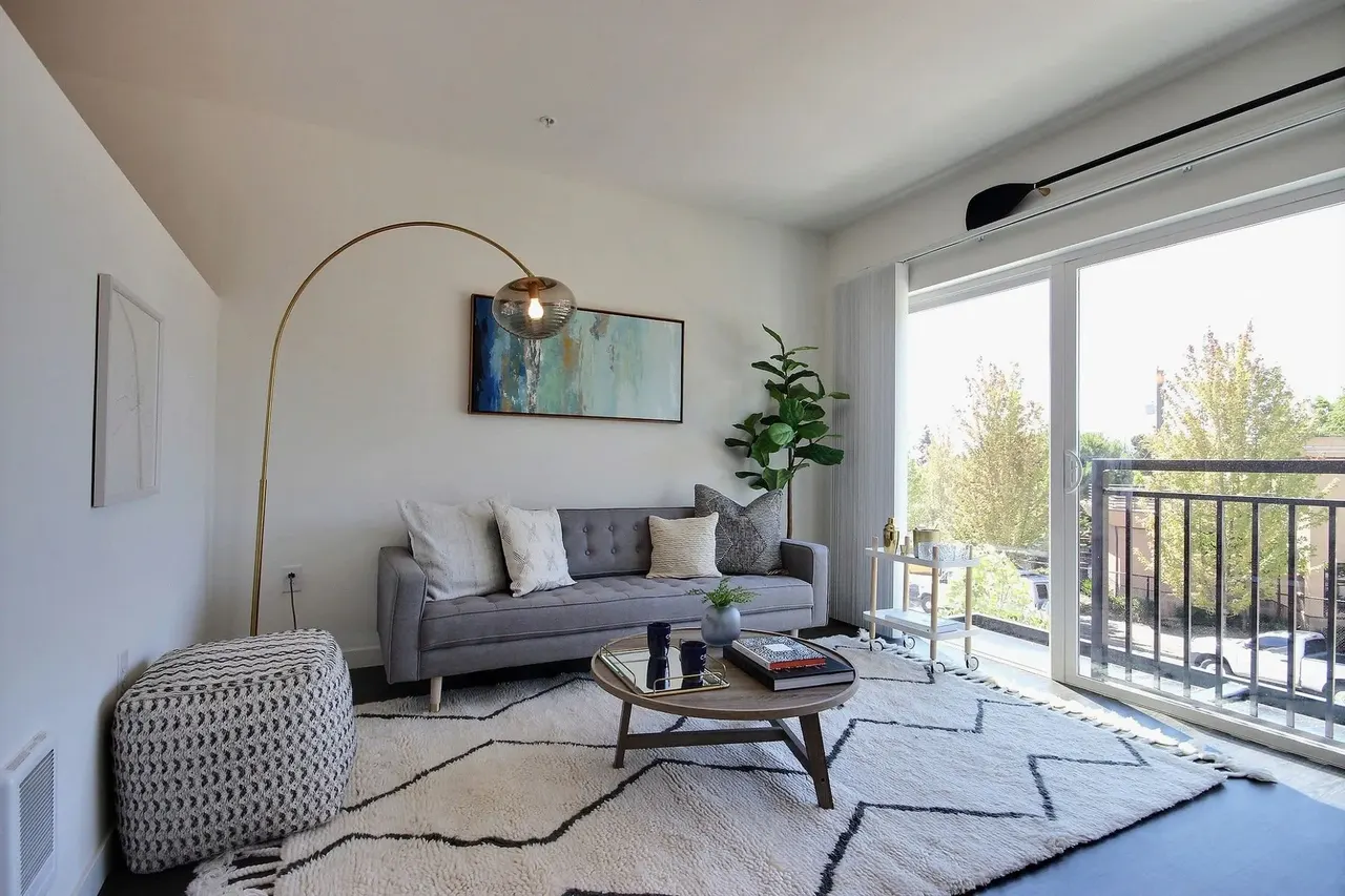 CREW Apartments