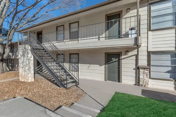 University Cove Apartments