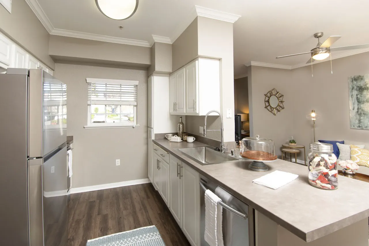Park Crossing Apartments