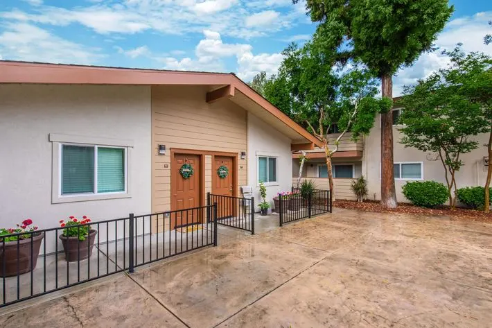 Ladera Woods Apartment Homes