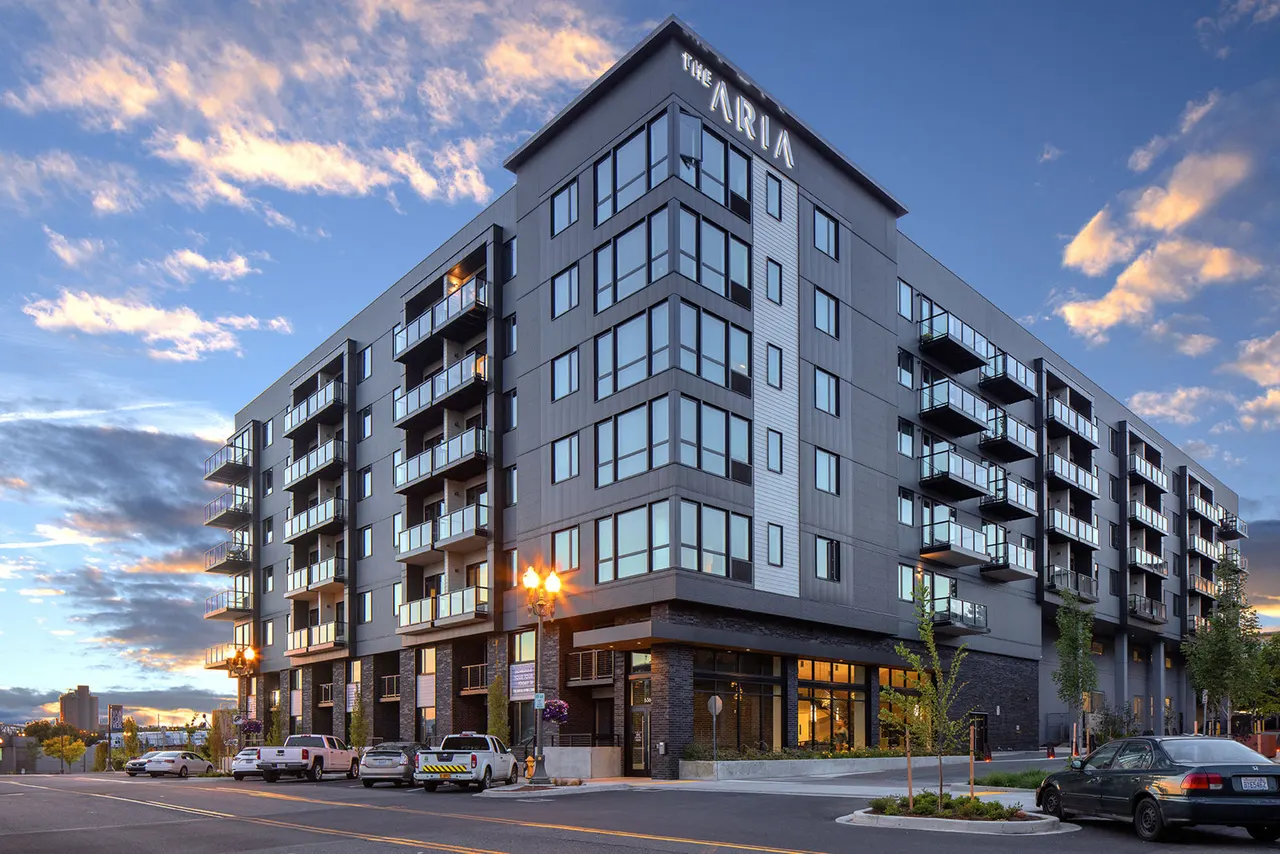 Aria Apartments