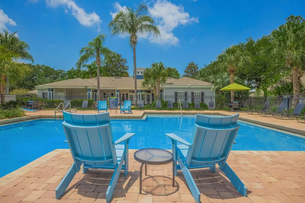 Summer Palms Apartments