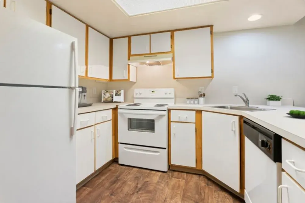 Brentwood Apartments
