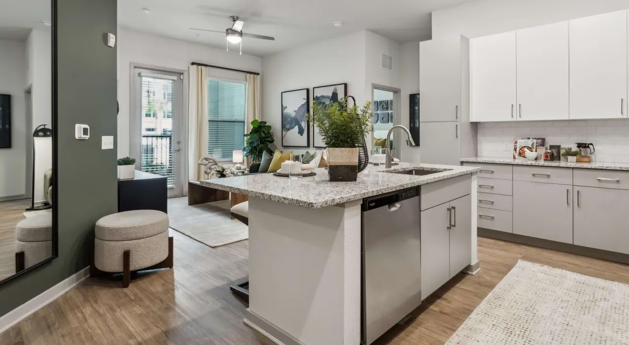 RISE Baymeadows Apartments