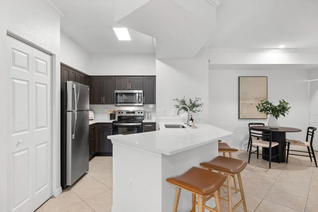 Bell Miramar Apartments