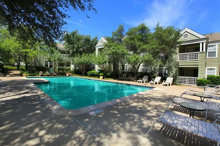 Crystal Creek Apartments