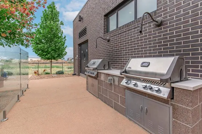 Próximo at Peña Station