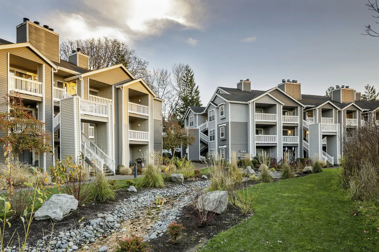 Bayridge Apartments
