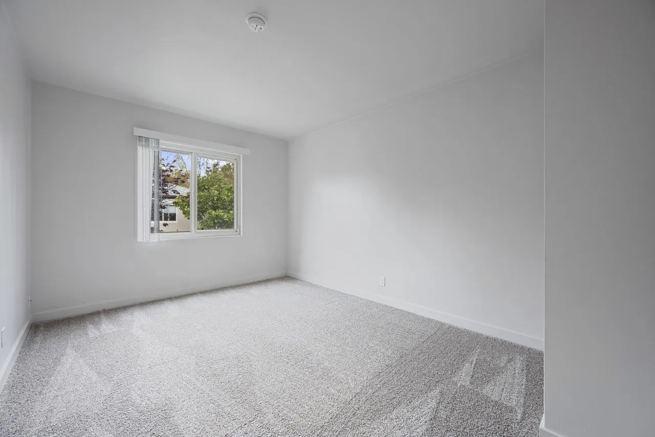 Hillsdale Garden Apartments