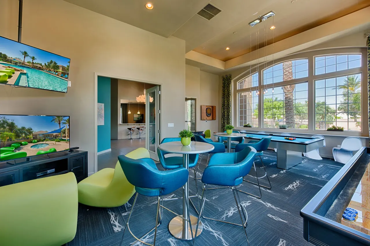 Pinnacle Terrace Apartments