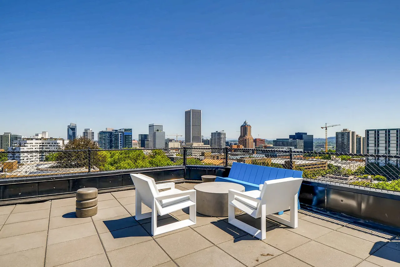 Park Plaza Apartments