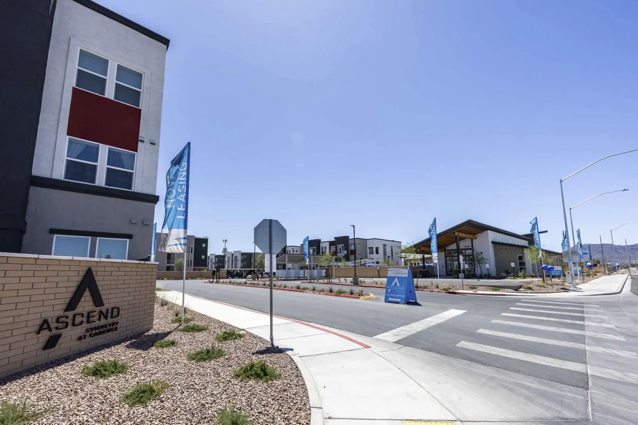 Ascend Symmetry at Cadence