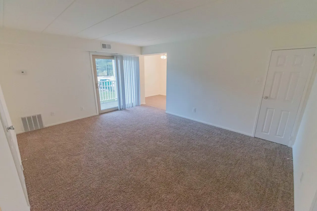 Caln East Apartments