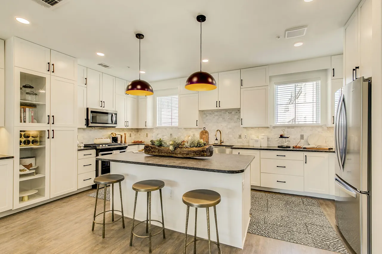 Elan Inwood