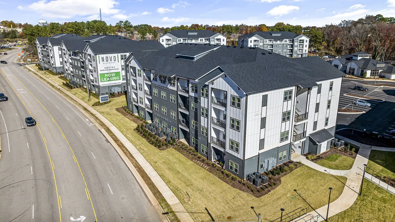 Arlow at Blue Ridge Apartments