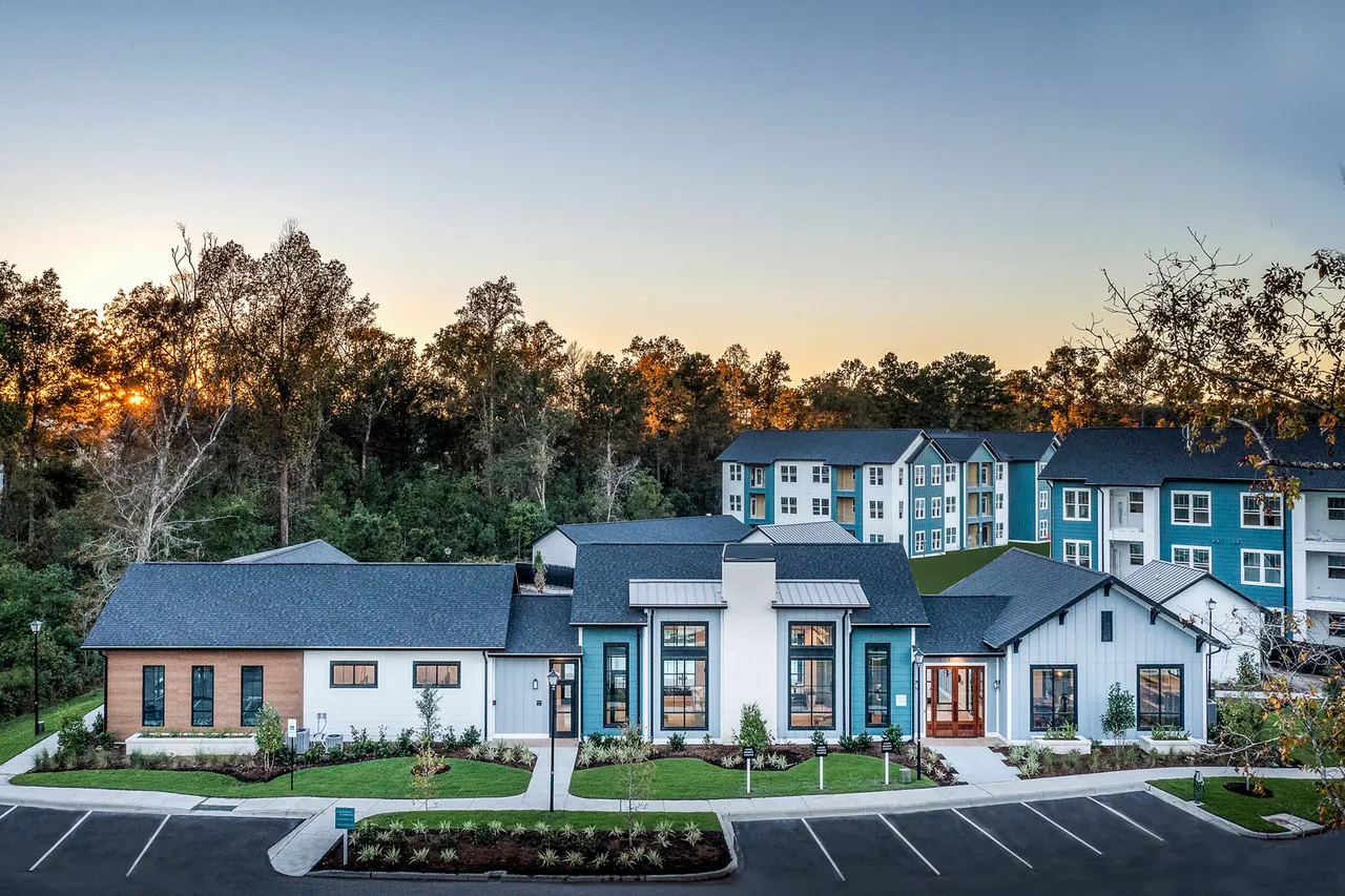 Broadstone Ingleside Apartments